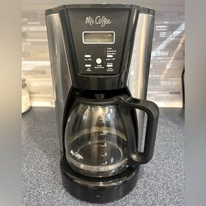 Mr Coffee, coffee maker 12 cups programmable